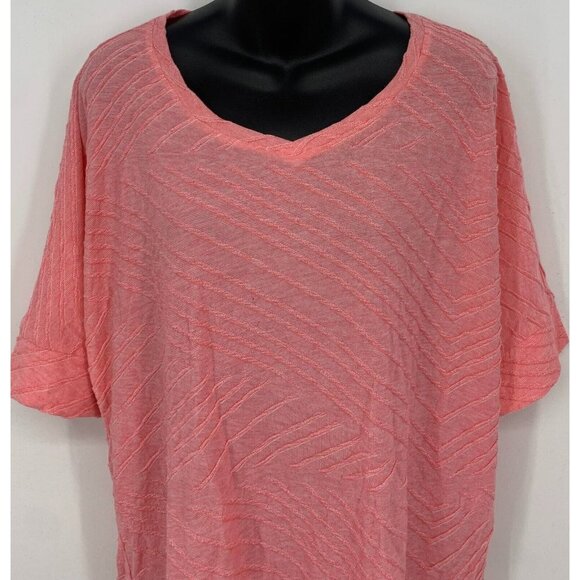 Chicos Women Top Size 2 Medium Pink Short Dolman Sleeve Texture Casual Pullover - Picture 2 of 9